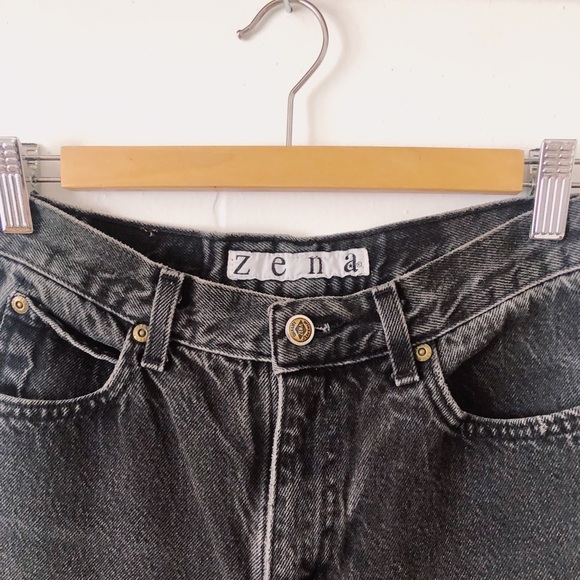 Vintage 90s High Waist Gray Jeans / Vintage High Waisted Jeans / Mom Jeans - Picture 2 of 8